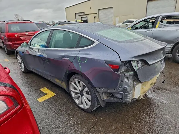 5YJ3E1EA9KF300873 2019 TESLA MODEL 3 - Image 2