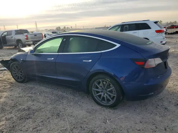 5YJ3E1EA9KF302011 2019 TESLA MODEL 3 - Image 2