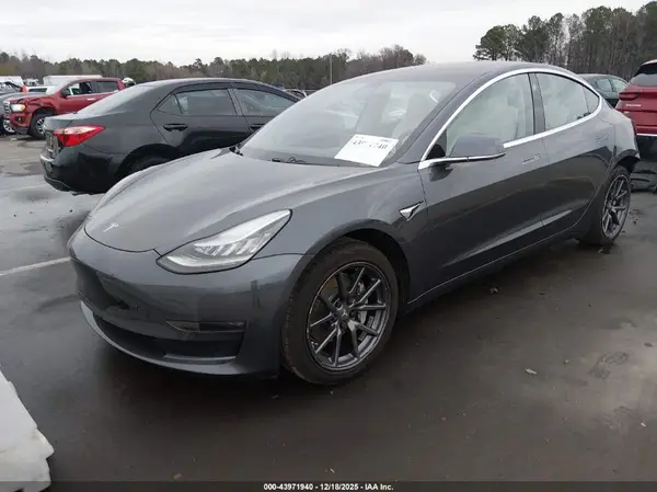5YJ3E1EA9KF302171 2019 TESLA MODEL 3 - Image 2