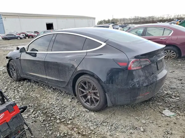 5YJ3E1EA9KF304311 2019 TESLA MODEL 3 - Image 2