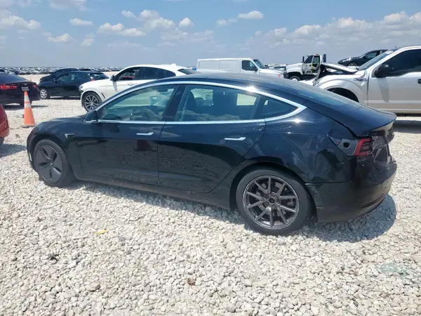 5YJ3E1EA9KF304373 2019 TESLA MODEL 3 - Image 2