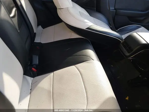 5YJ3E1EA9KF305748 2019 TESLA MODEL 3 - Image 8