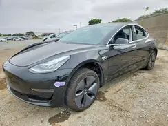5YJ3E1EA9KF306138 2019 TESLA MODEL 3
