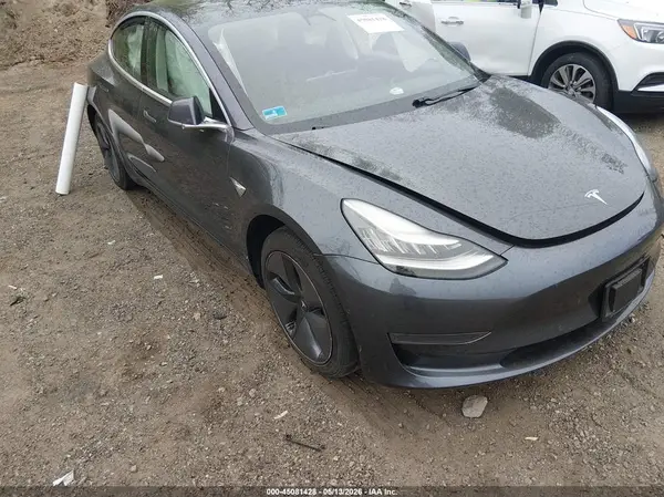 5YJ3E1EA9KF307418 2019 TESLA MODEL 3 - Image 1