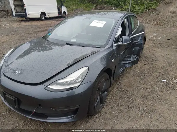 5YJ3E1EA9KF307418 2019 TESLA MODEL 3 - Image 2