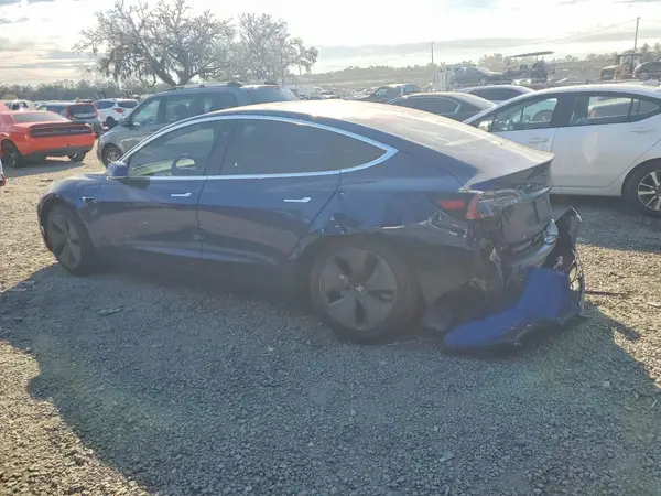 5YJ3E1EA9KF309010 2019 TESLA MODEL 3 - Image 2