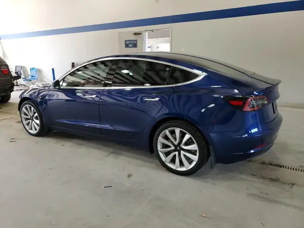 5YJ3E1EA9KF317754 2019 TESLA MODEL 3 - Image 2