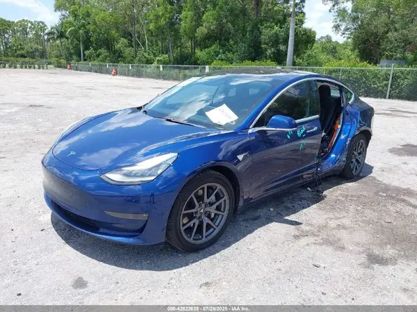 5YJ3E1EA9KF321822 2019 TESLA MODEL 3 - Image 2