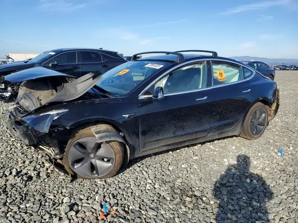 5YJ3E1EA9KF324235 2019 TESLA MODEL 3 - Image 1