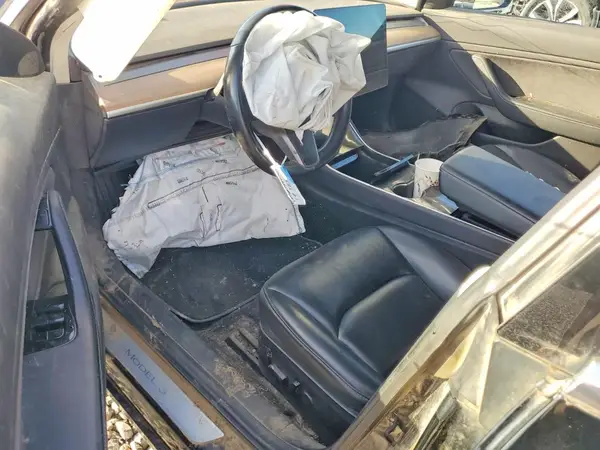 5YJ3E1EA9KF324235 2019 TESLA MODEL 3 - Image 8