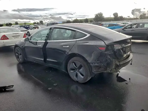 5YJ3E1EA9KF325241 2019 TESLA MODEL 3 - Image 2