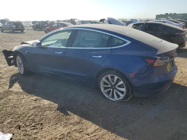 5YJ3E1EA9KF327216 2019 TESLA MODEL 3 - Image 2