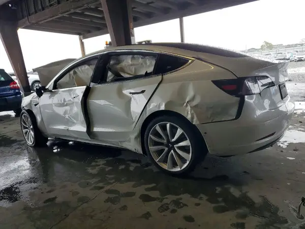 5YJ3E1EA9KF332125 2019 TESLA MODEL 3 - Image 2