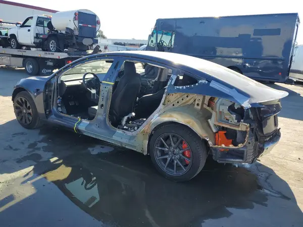 5YJ3E1EA9KF338197 2019 TESLA MODEL 3 - Image 2