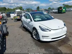 5YJ3E1EA9KF338376 2019 TESLA MODEL 3