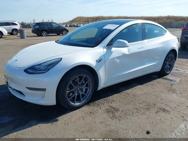 5YJ3E1EA9KF347269 2019 TESLA MODEL 3 - Image 2