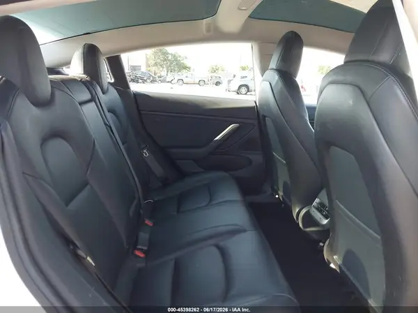 5YJ3E1EA9KF347269 2019 TESLA MODEL 3 - Image 8