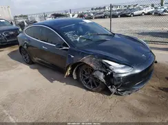 5YJ3E1EA9KF361866 2019 TESLA MODEL 3