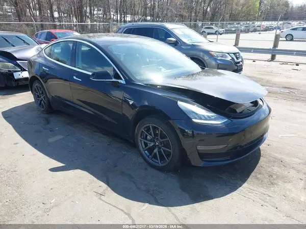5YJ3E1EA9KF395659 2019 TESLA MODEL 3 - Image 1