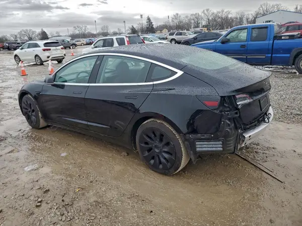 5YJ3E1EA9KF395774 2019 TESLA MODEL 3 - Image 2