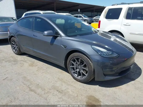 5YJ3E1EA9KF398576 2019 TESLA MODEL 3 - Image 1
