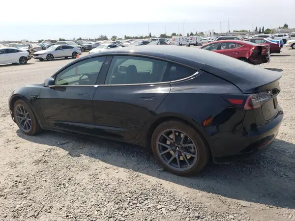 5YJ3E1EA9KF399114 2019 TESLA MODEL 3 - Image 2