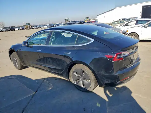 5YJ3E1EA9KF399260 2019 TESLA MODEL 3 - Image 2