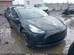 5YJ3E1EA9KF399761 2019 TESLA MODEL 3