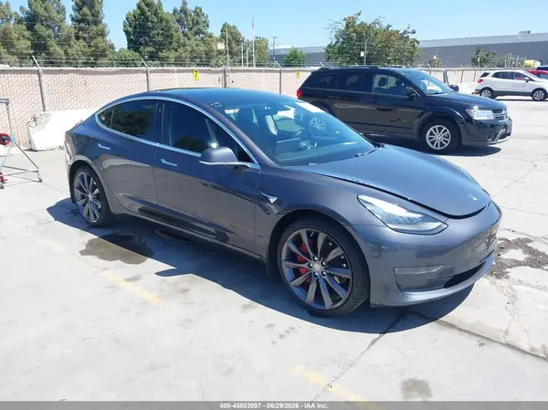 5YJ3E1EA9KF401914 2019 TESLA MODEL 3 - Image 1