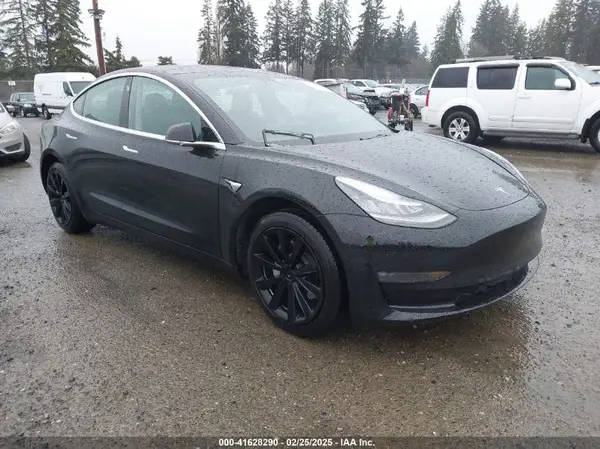 5YJ3E1EA9KF410192 2019 TESLA MODEL 3 - Image 1