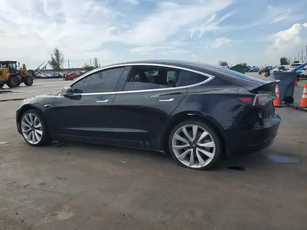 5YJ3E1EA9KF410631 2019 TESLA MODEL 3 - Image 2
