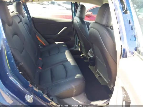 5YJ3E1EA9KF411696 2019 TESLA MODEL 3 - Image 8