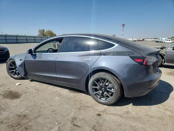 5YJ3E1EA9KF416171 2019 TESLA MODEL 3 - Image 2