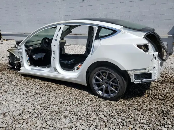 5YJ3E1EA9KF416834 2019 TESLA MODEL 3 - Image 2