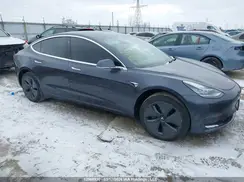 5YJ3E1EA9KF422634 2019 TESLA MODEL 3