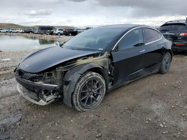 5YJ3E1EA9KF424478 2019 TESLA MODEL 3 - Image 1