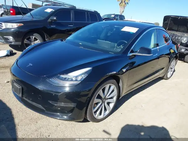 5YJ3E1EA9KF425324 2019 TESLA MODEL 3 - Image 2
