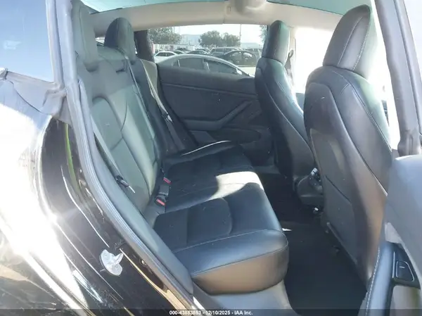 5YJ3E1EA9KF425324 2019 TESLA MODEL 3 - Image 8