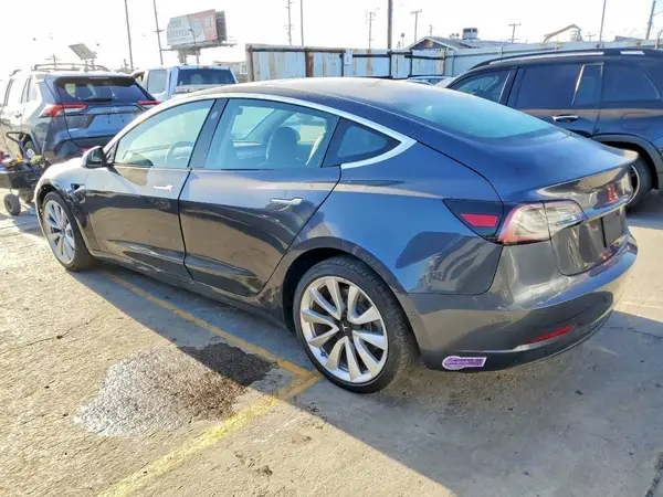 5YJ3E1EA9KF425341 2019 TESLA MODEL 3 - Image 2