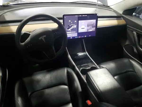5YJ3E1EA9KF435397 2019 TESLA MODEL 3 - Image 8