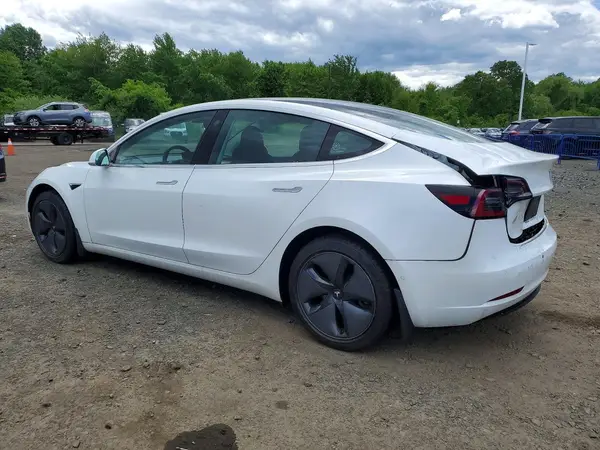 5YJ3E1EA9KF483241 2019 TESLA MODEL 3 - Image 2