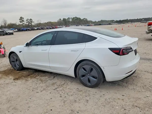 5YJ3E1EA9KF485104 2019 TESLA MODEL 3 - Image 2