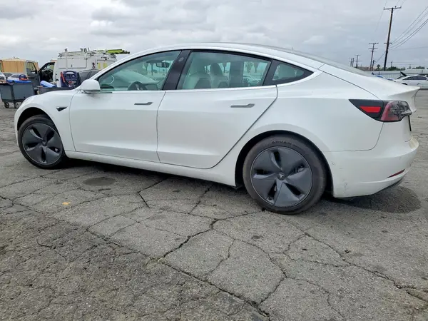5YJ3E1EA9KF509546 2019 TESLA MODEL 3 - Image 2