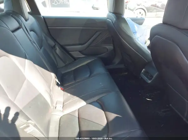 5YJ3E1EA9LF598603 2020 TESLA MODEL 3 - Image 8
