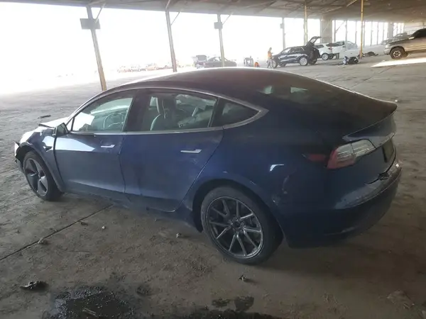 5YJ3E1EA9LF611978 2020 TESLA MODEL 3 - Image 2