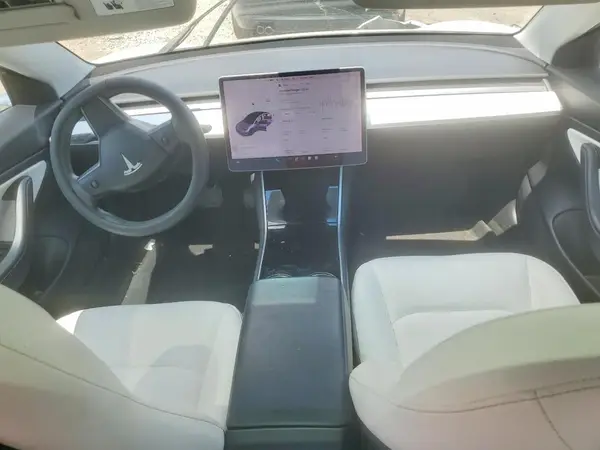 5YJ3E1EA9LF615609 2020 TESLA MODEL 3 - Image 8