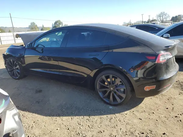 5YJ3E1EA9LF633625 2020 TESLA MODEL 3 - Image 2