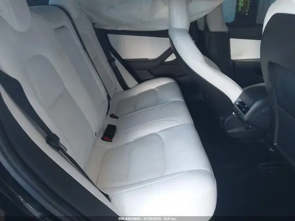 5YJ3E1EA9LF634824 2020 TESLA MODEL 3 - Image 8