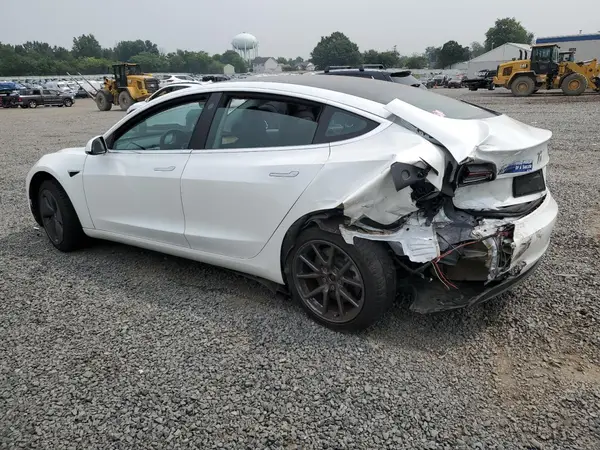 5YJ3E1EA9LF645144 2020 TESLA MODEL 3 - Image 2