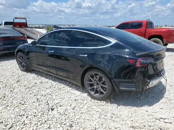 5YJ3E1EA9LF657648 2020 TESLA MODEL 3 - Image 2